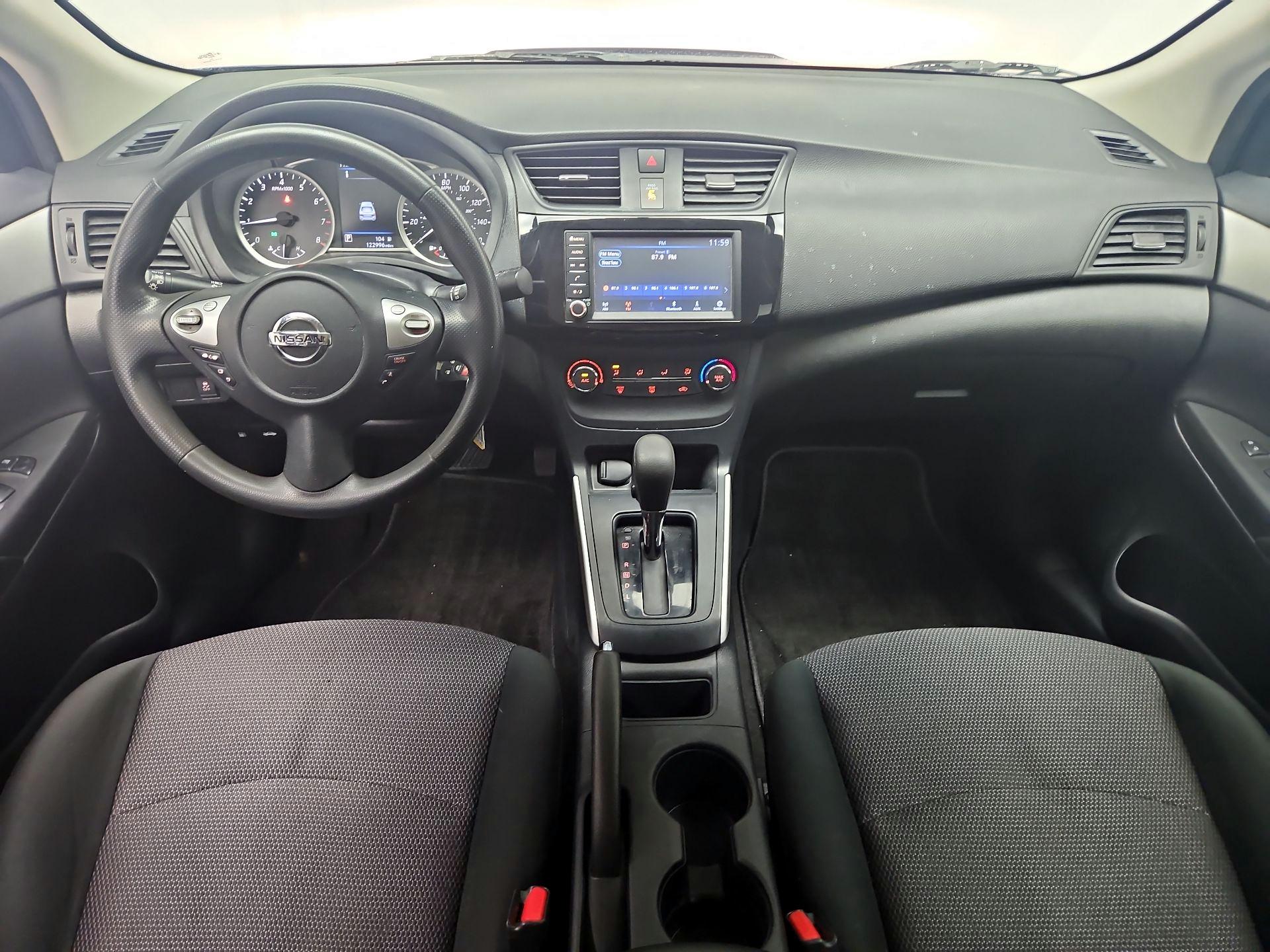 Thumbnail: 2019 Nissan Sentra - 9