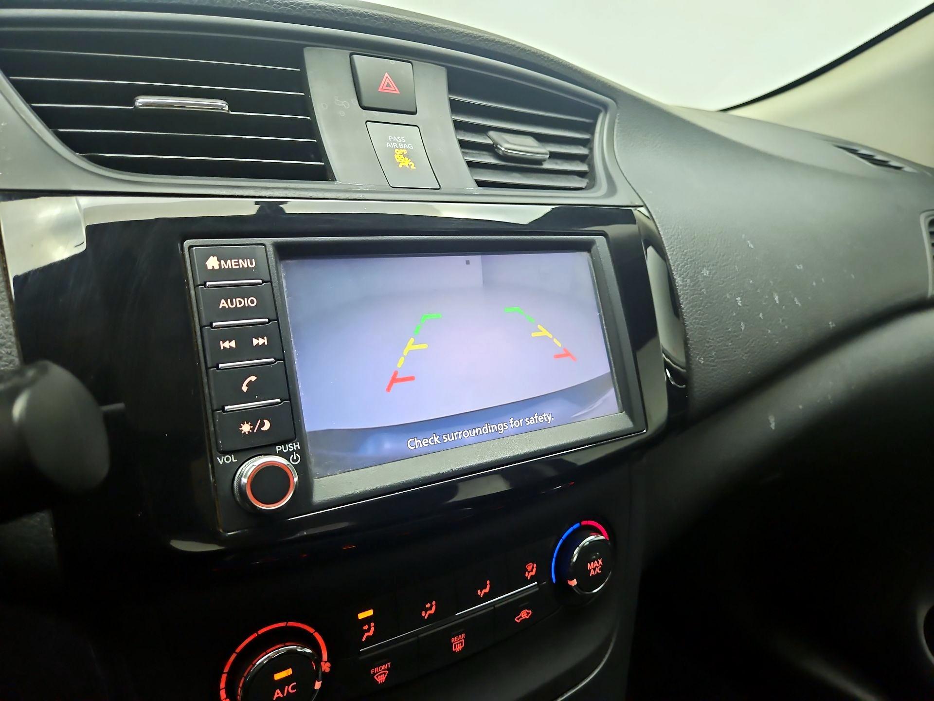 Thumbnail: 2019 Nissan Sentra - 14