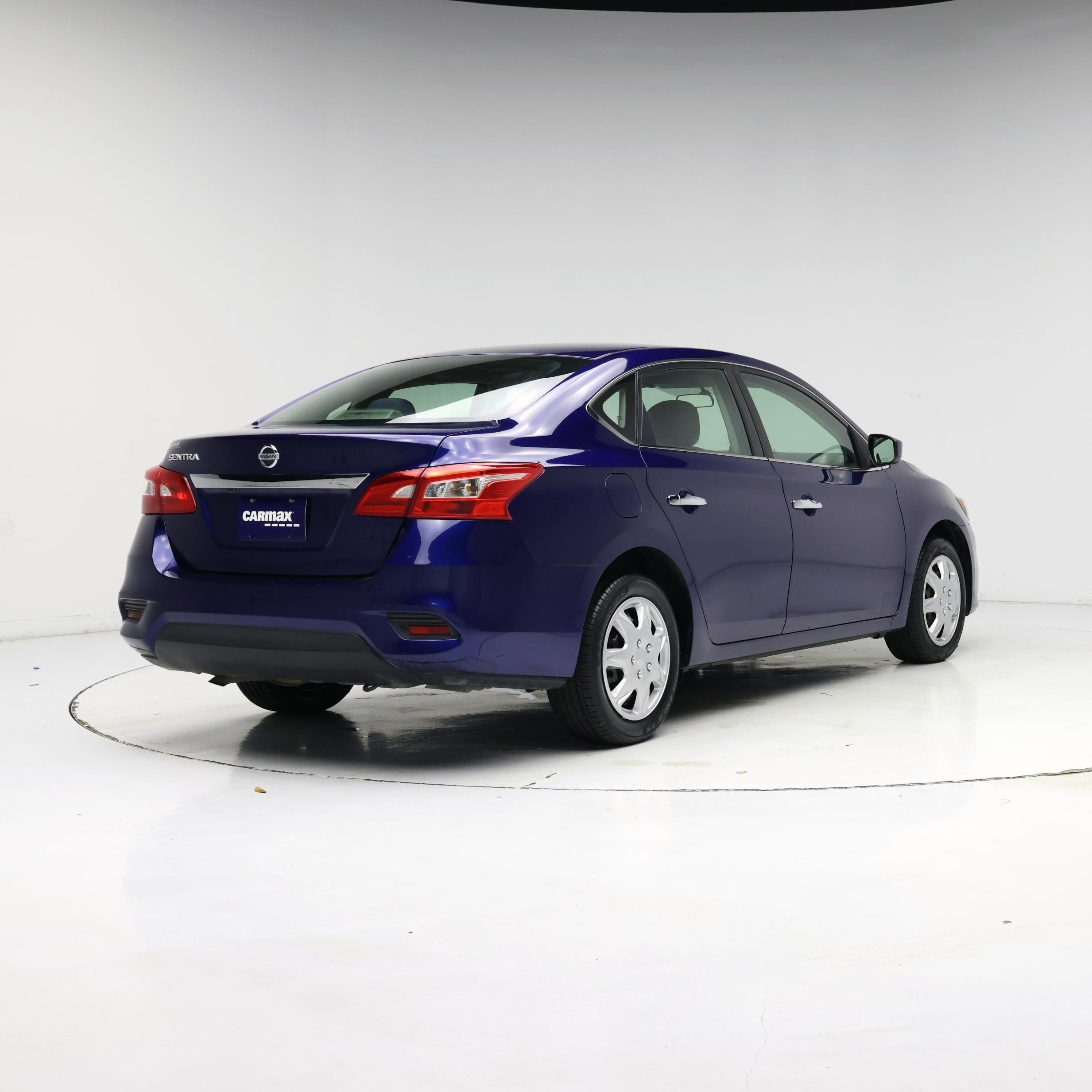 Thumbnail: 2019 Nissan Sentra - 8