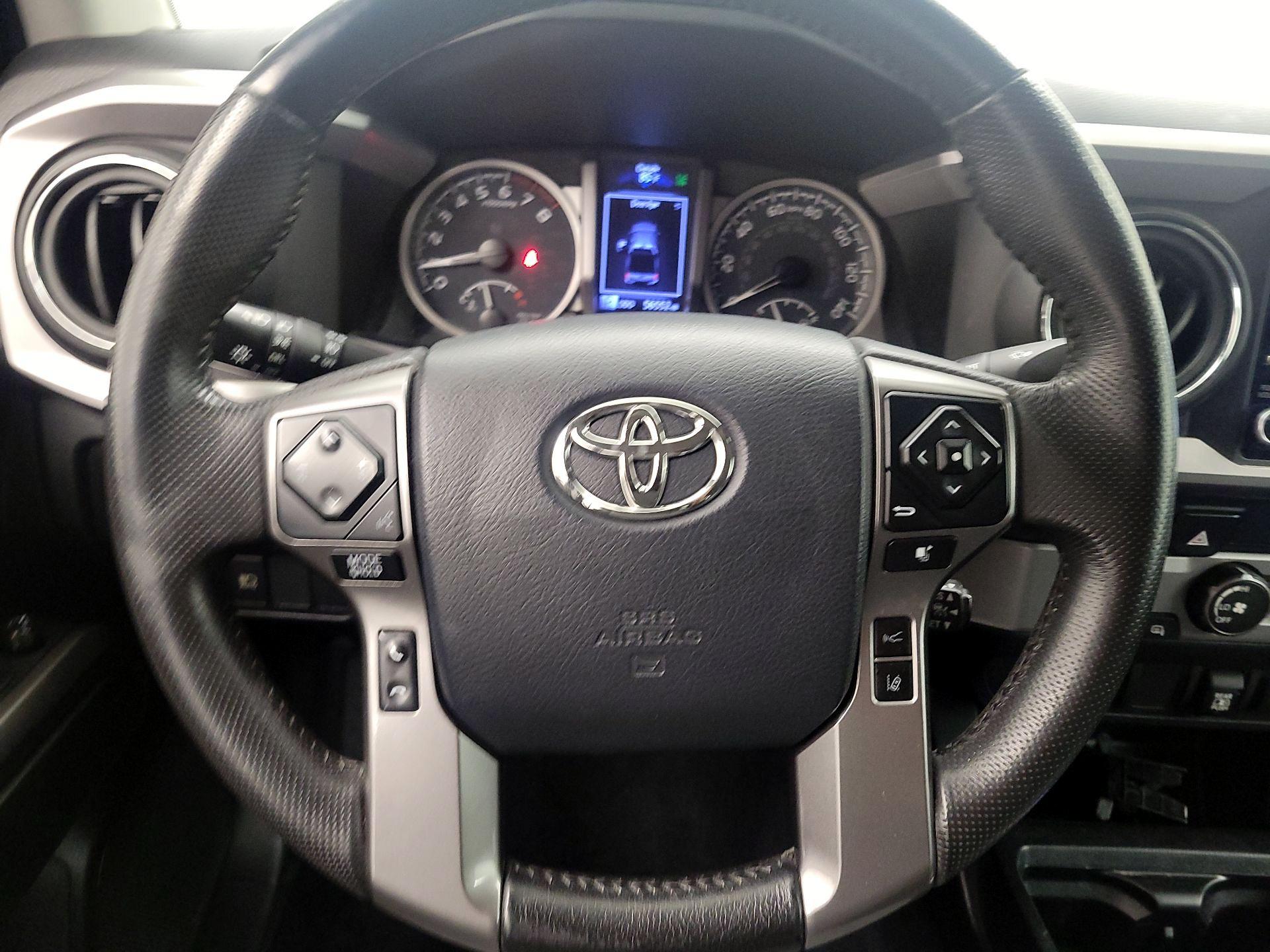 Thumbnail: 2020 Toyota Tacoma - 10