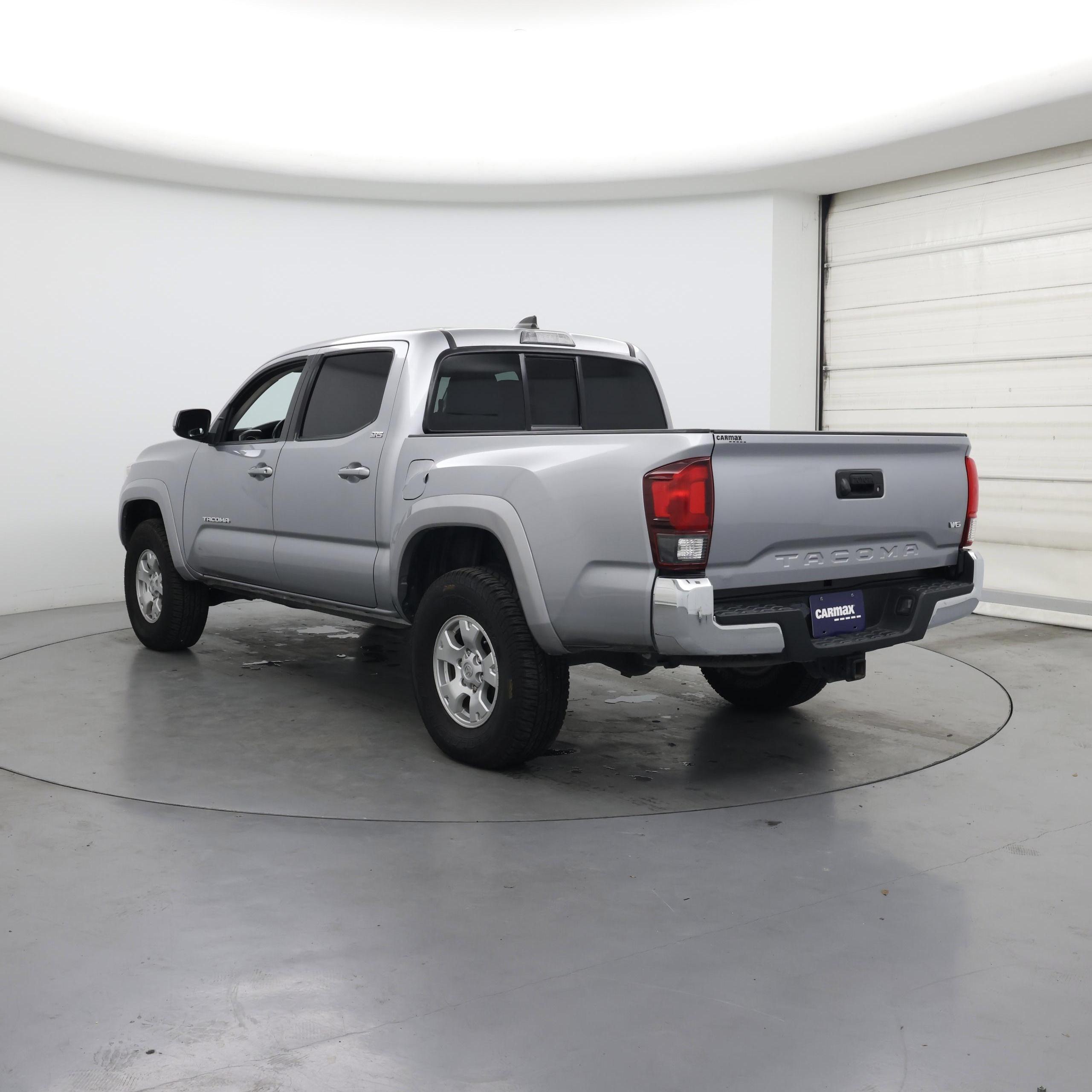 Thumbnail: 2020 Toyota Tacoma - 2