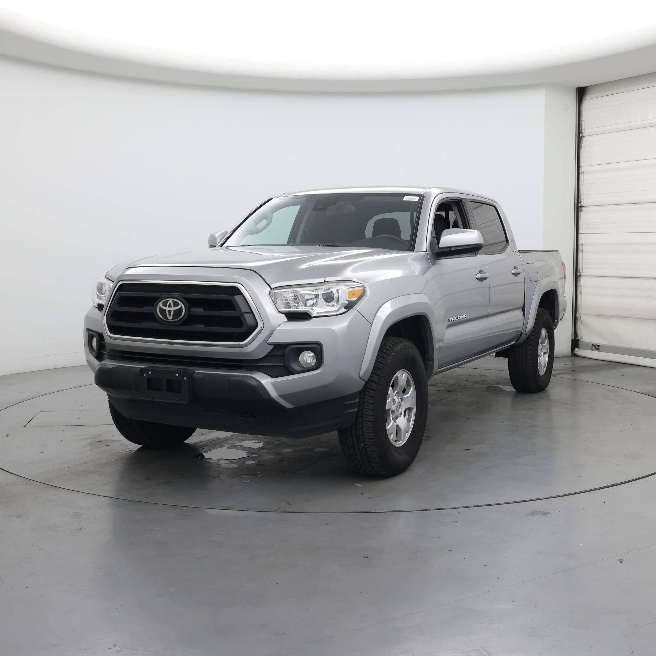 Thumbnail: 2020 Toyota Tacoma - 4