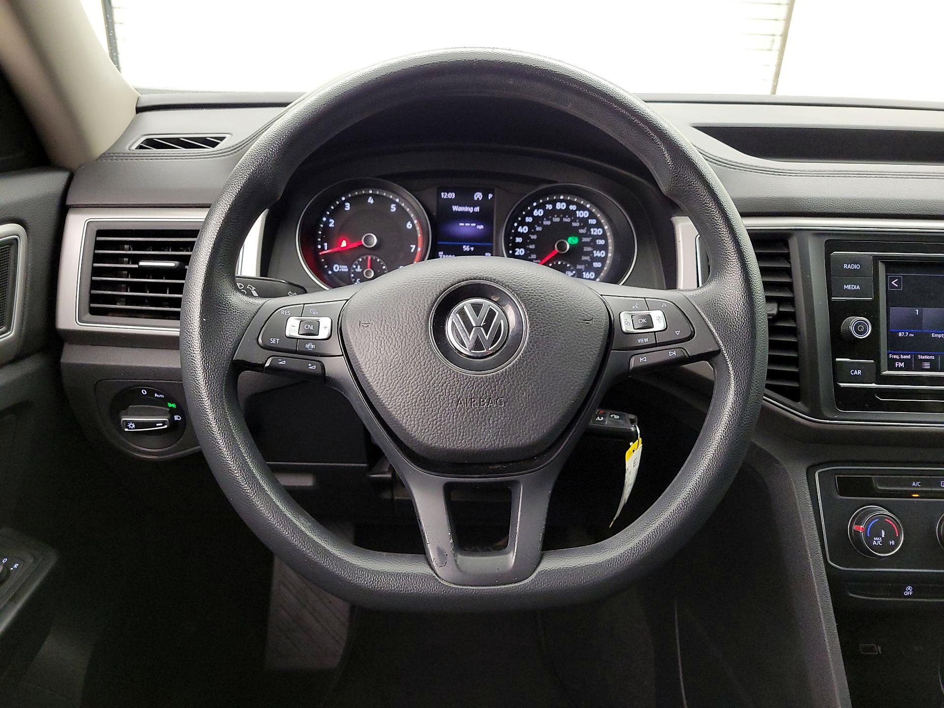 Thumbnail: 2019 Volkswagen Atlas - 10