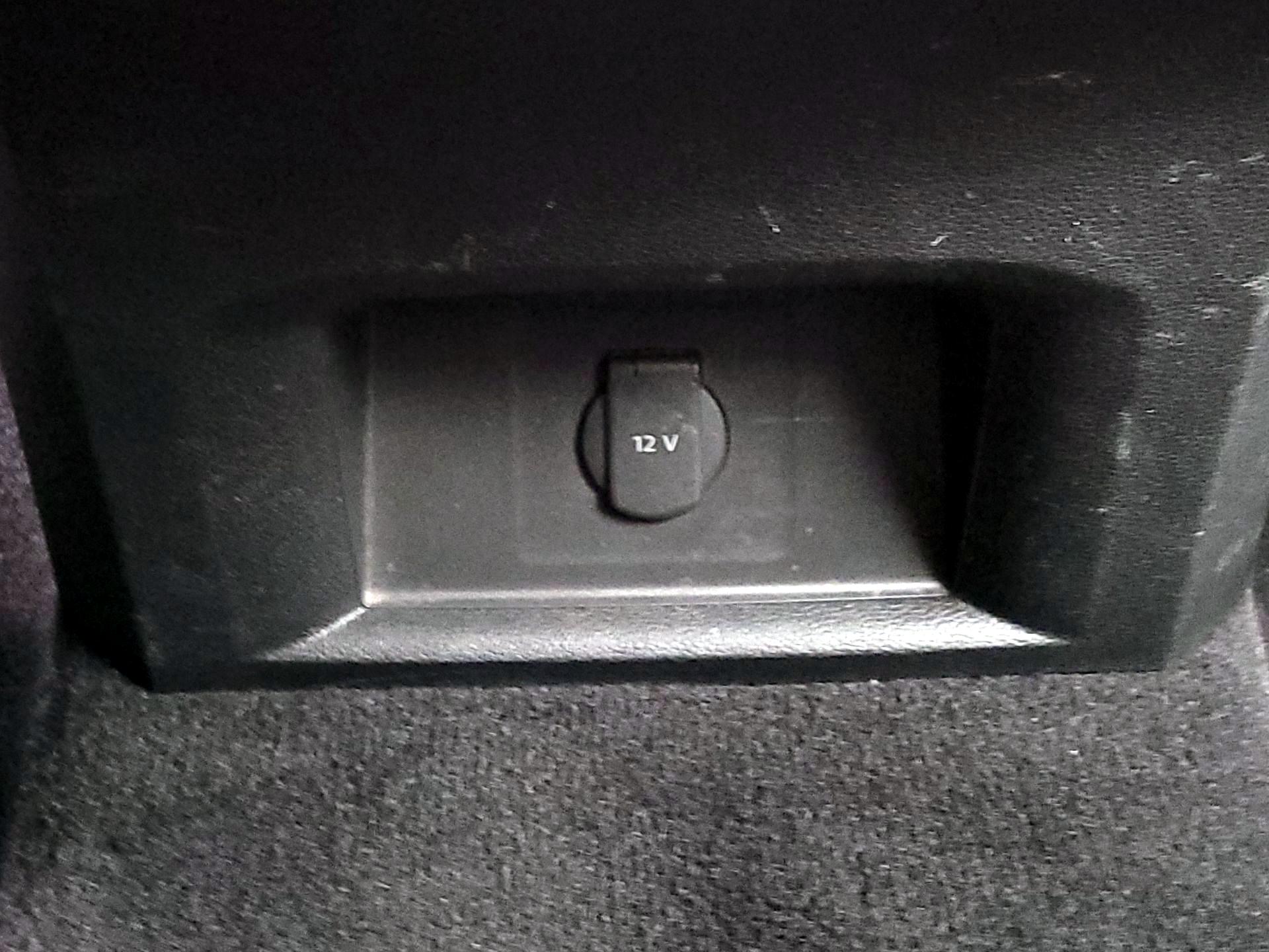 Thumbnail: 2019 Volkswagen Atlas - 18