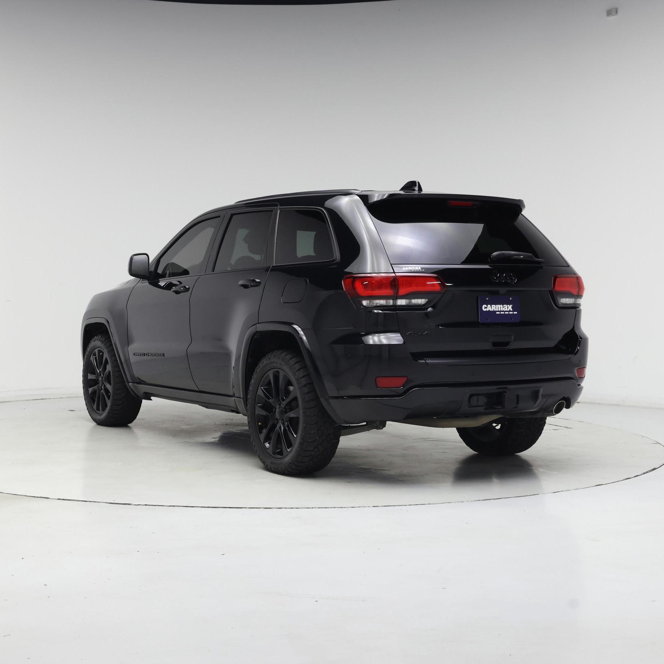 Thumbnail: 2020 Jeep Grand Cherokee - 2