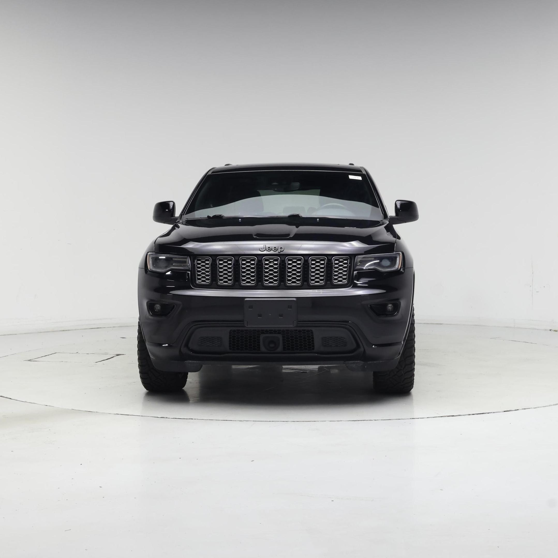 Thumbnail: 2020 Jeep Grand Cherokee - 5