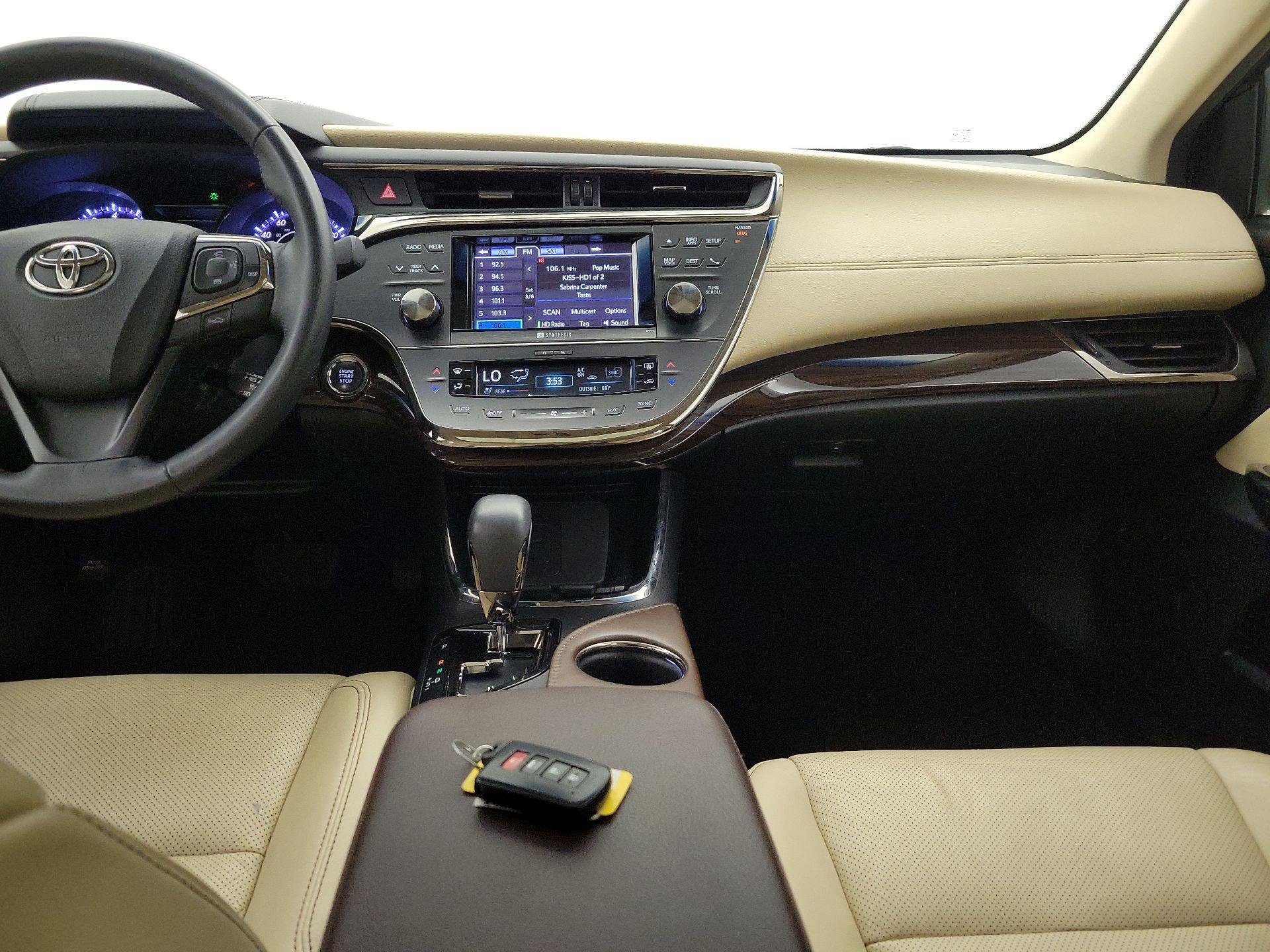 Thumbnail: 2014 Toyota Avalon - 9