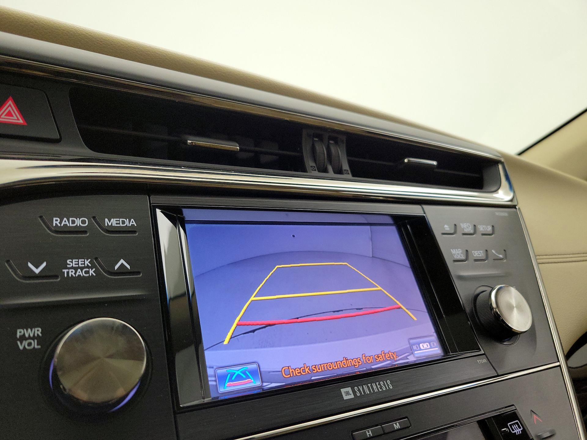Thumbnail: 2014 Toyota Avalon - 14