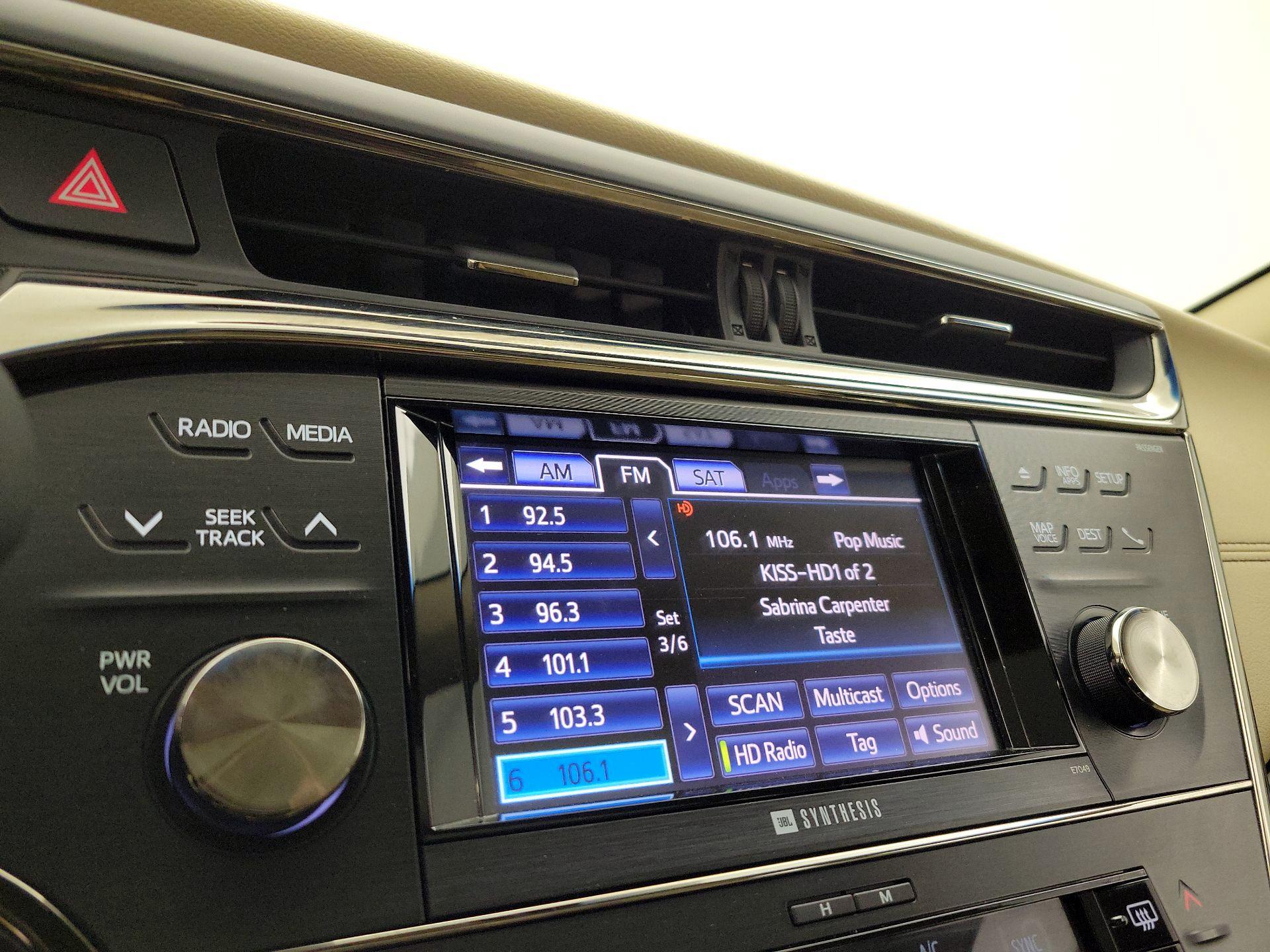 Thumbnail: 2014 Toyota Avalon - 15