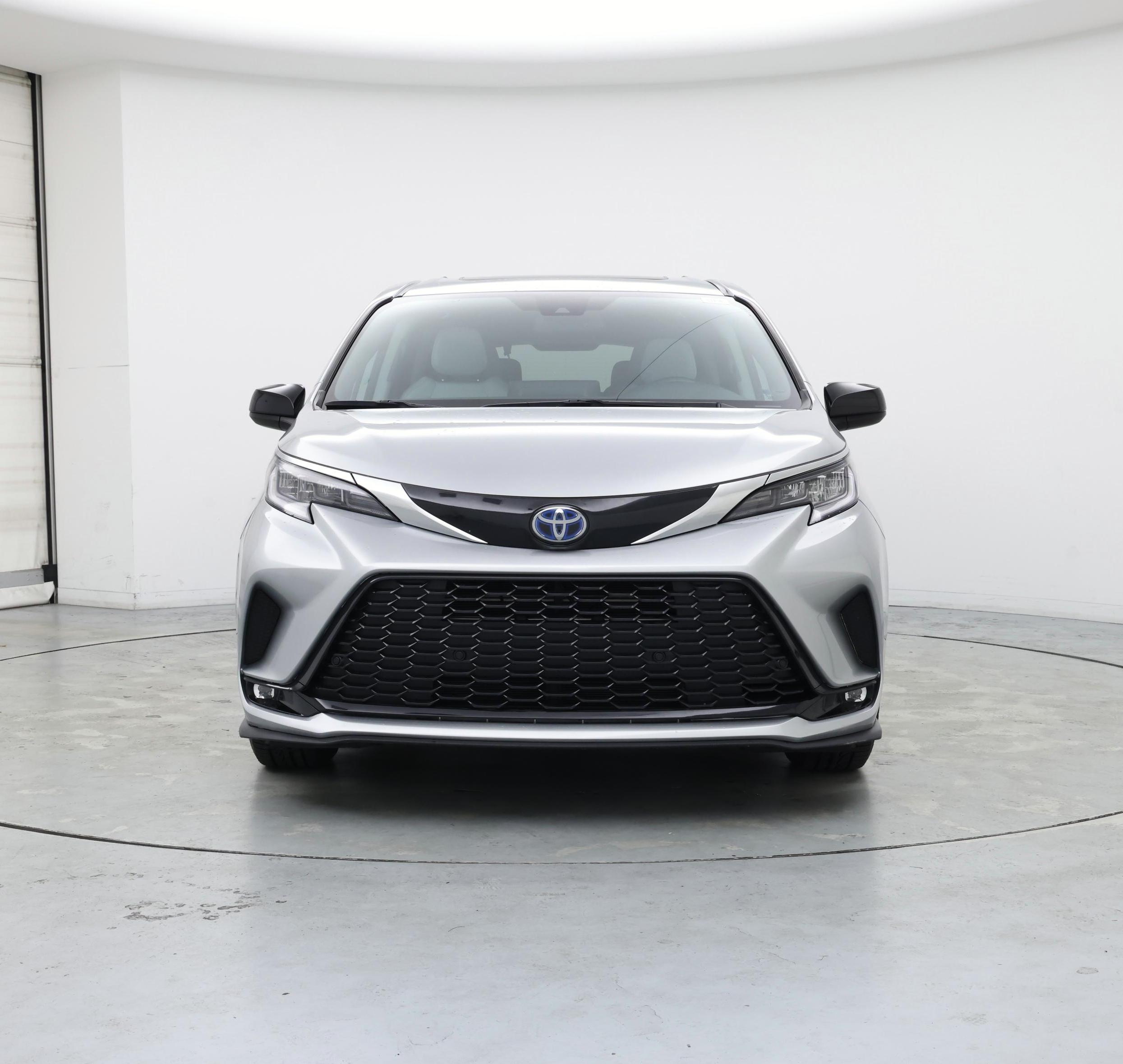 Thumbnail: 2021 Toyota Sienna - 5