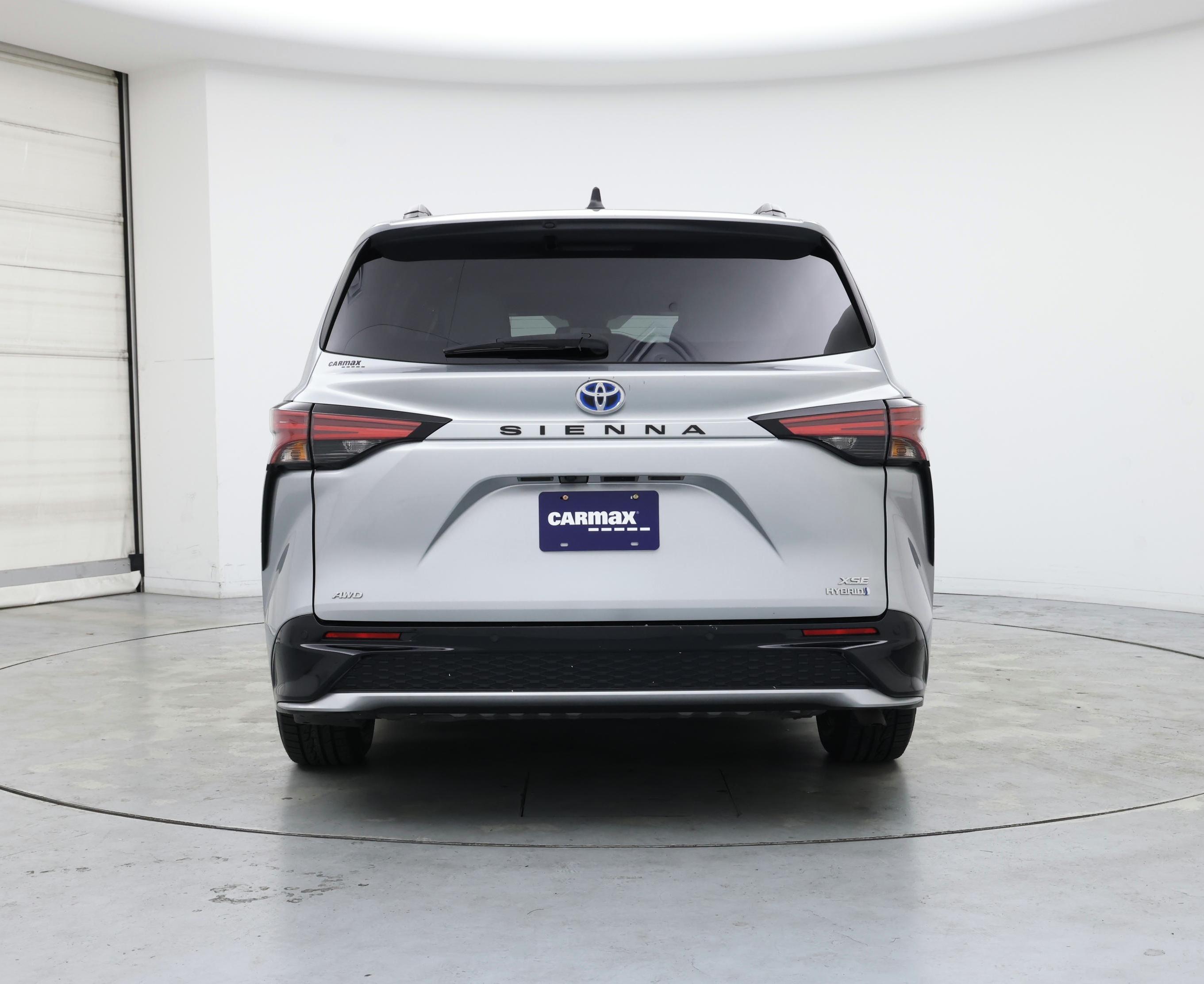 Thumbnail: 2021 Toyota Sienna - 6
