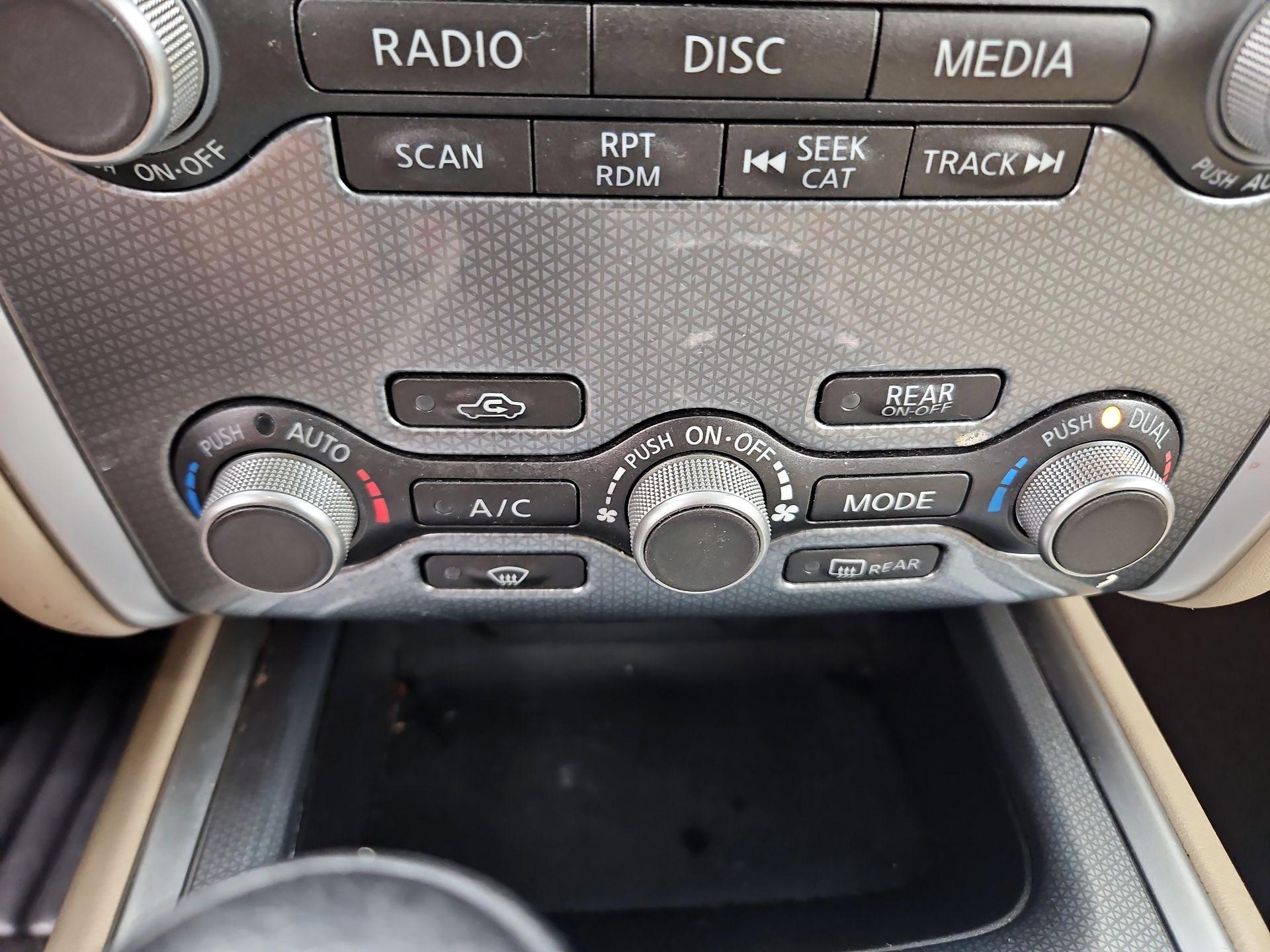 Thumbnail: 2017 Nissan Pathfinder - 14