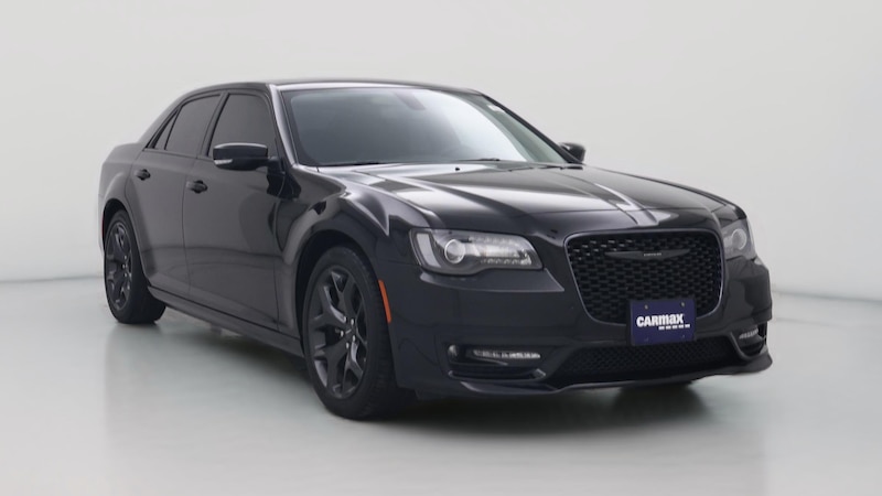 2023 Chrysler 300 Touring Hero Image