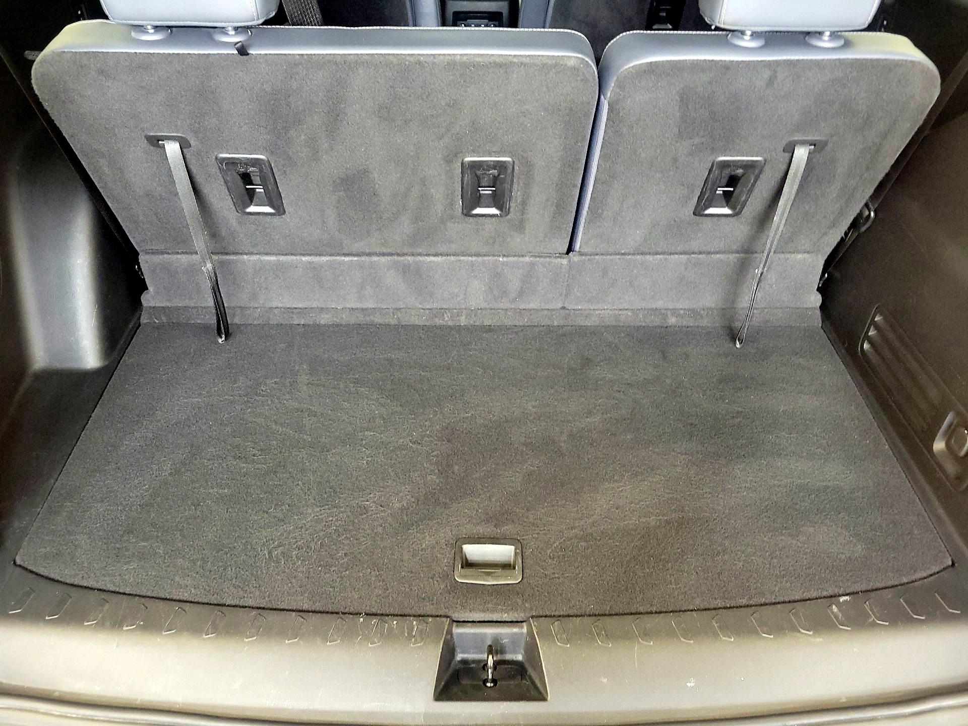 Thumbnail: 2020 Chevrolet Traverse - 16