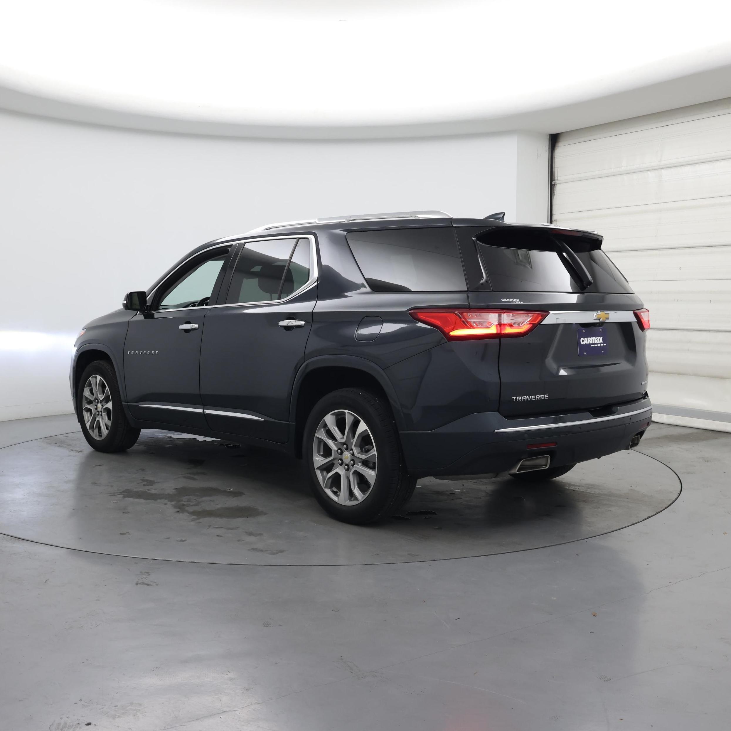 Thumbnail: 2020 Chevrolet Traverse - 2