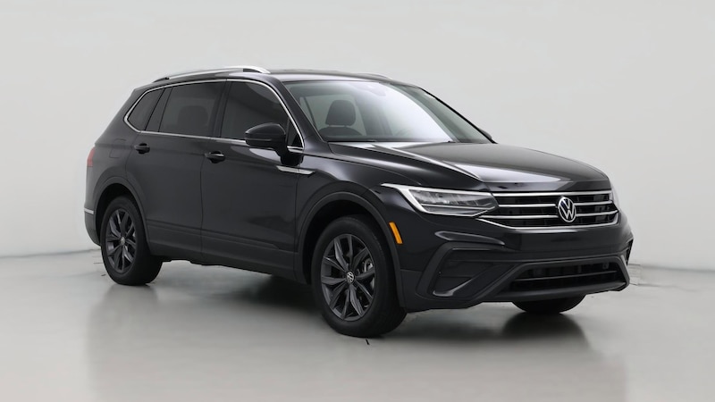 2023 Volkswagen Tiguan SE Hero Image