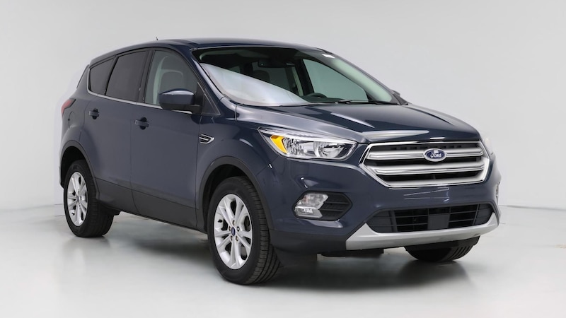 2019 Ford Escape SE Hero Image