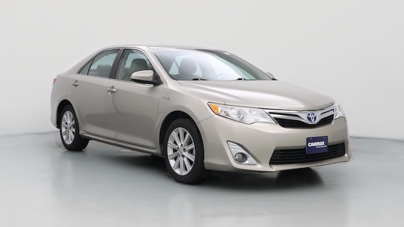 2014 Toyota Camry XLE Hero Image