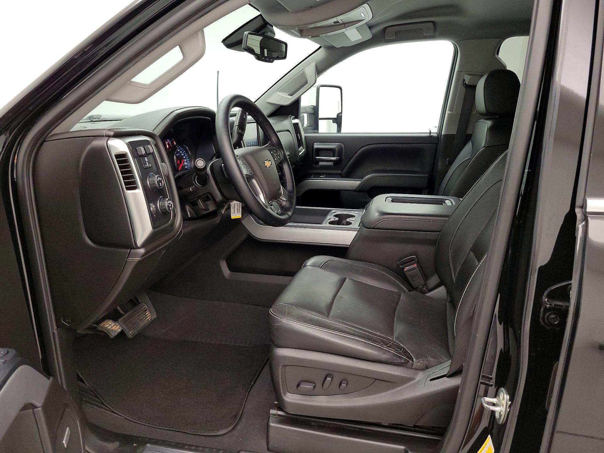 Thumbnail: 2019 Chevrolet Silverado 2500 - 11