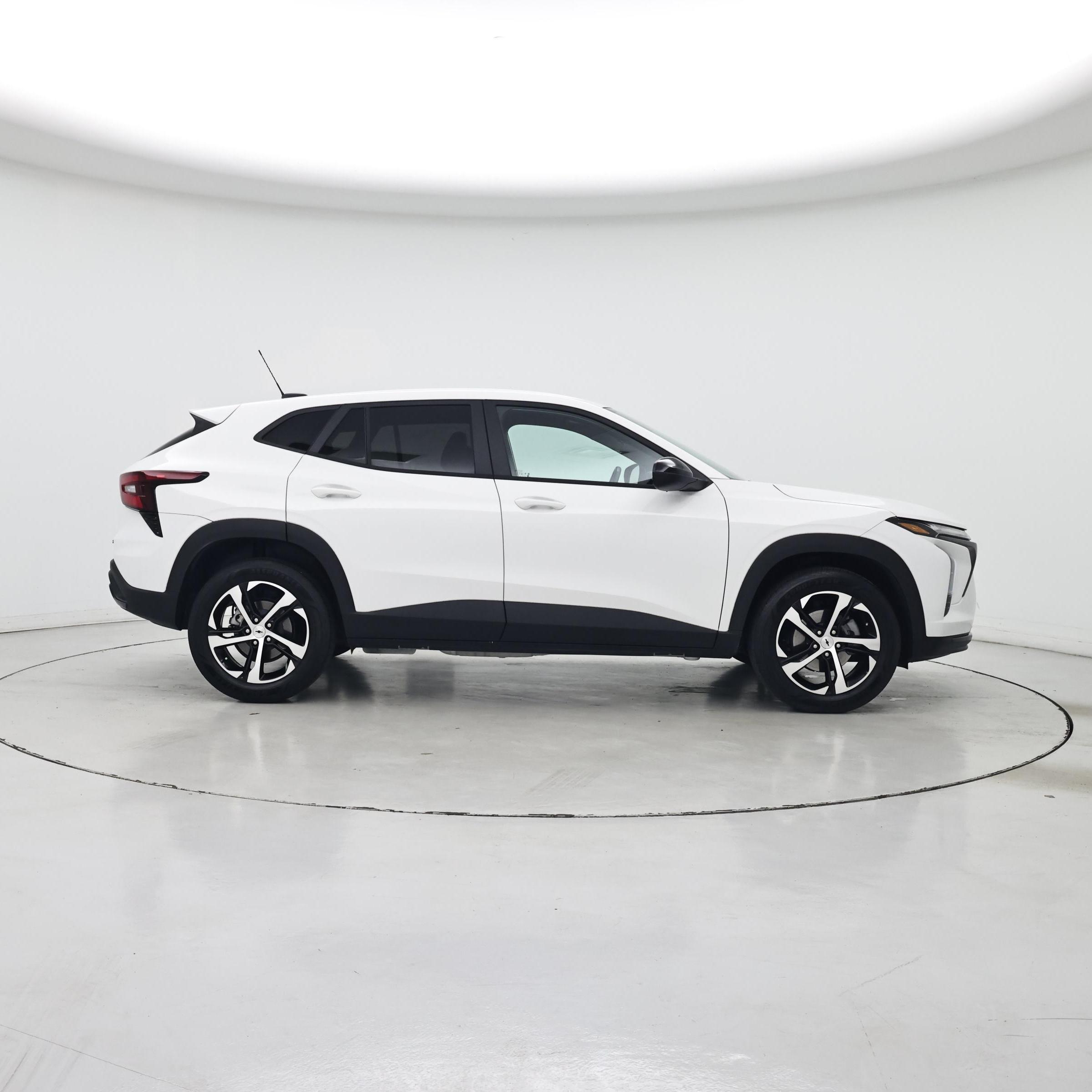 Thumbnail: 2024 Chevrolet Trax - 7