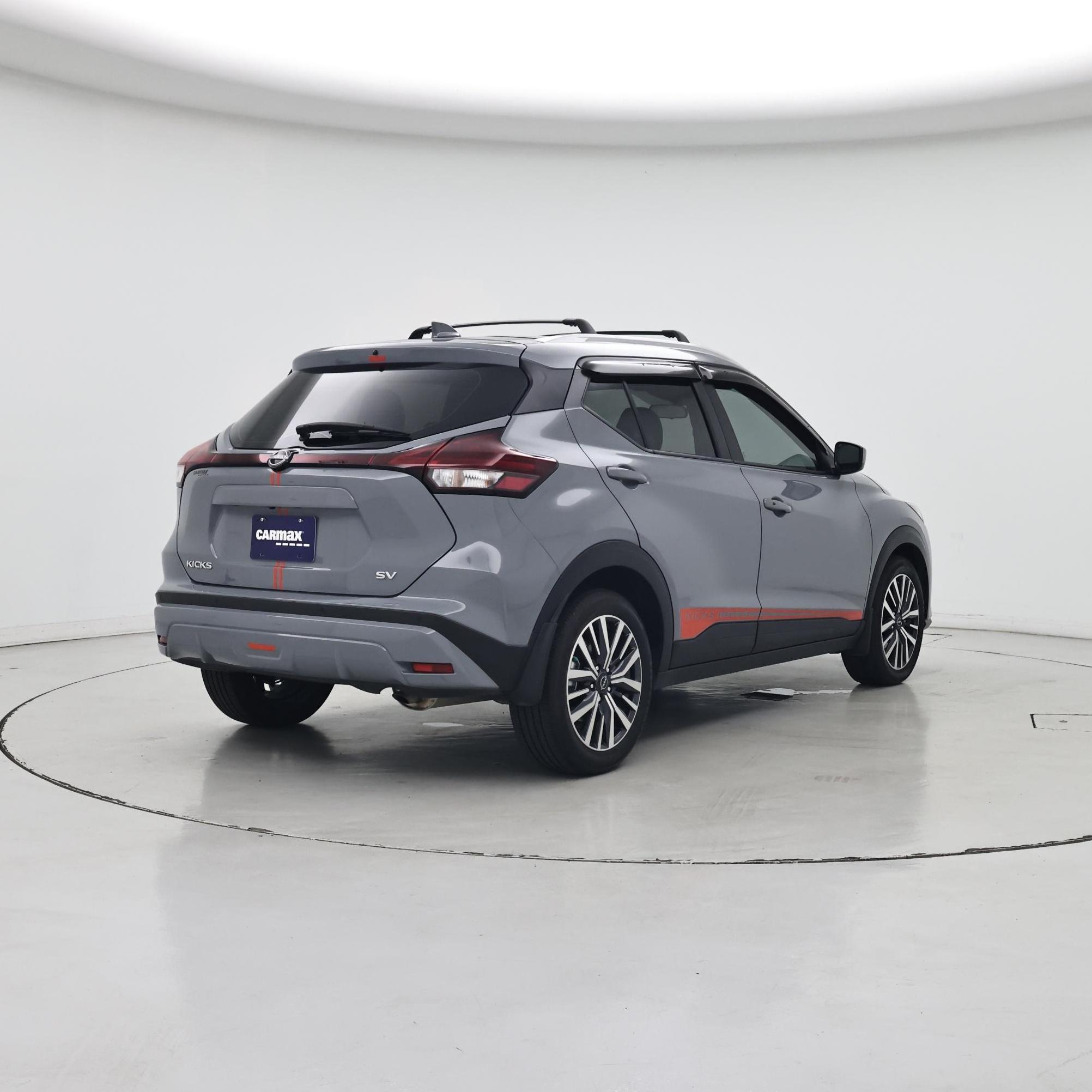 Thumbnail: 2023 Nissan Kicks - 8