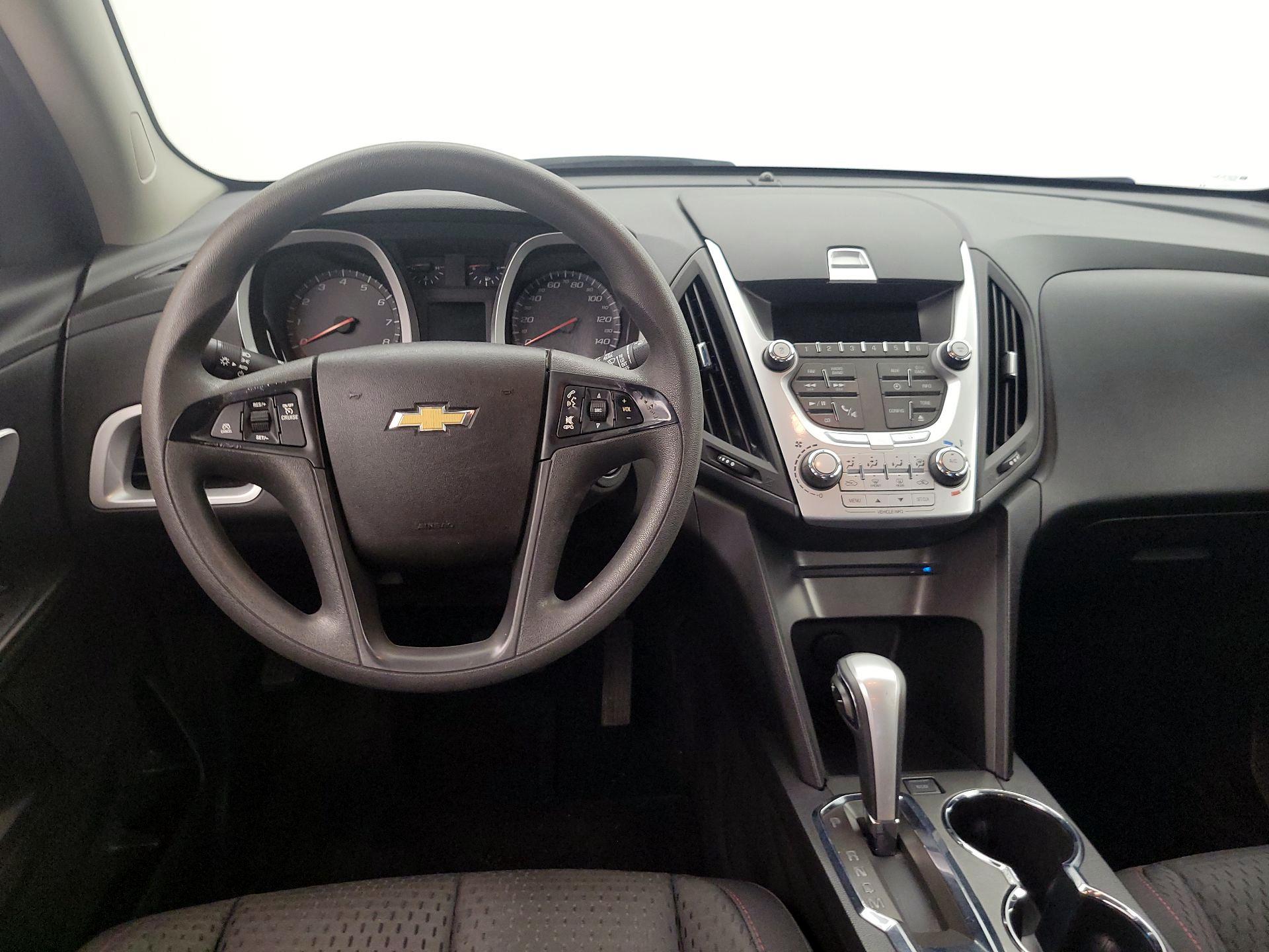 Thumbnail: 2015 Chevrolet Equinox - 10