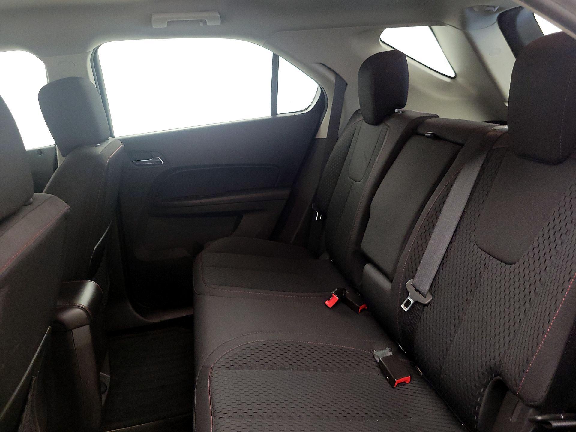 Thumbnail: 2015 Chevrolet Equinox - 17
