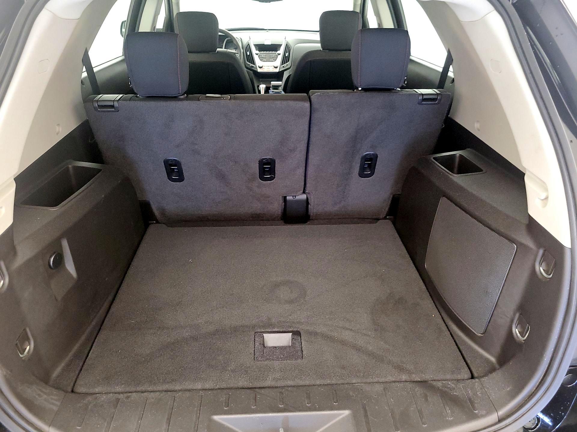 Thumbnail: 2015 Chevrolet Equinox - 18