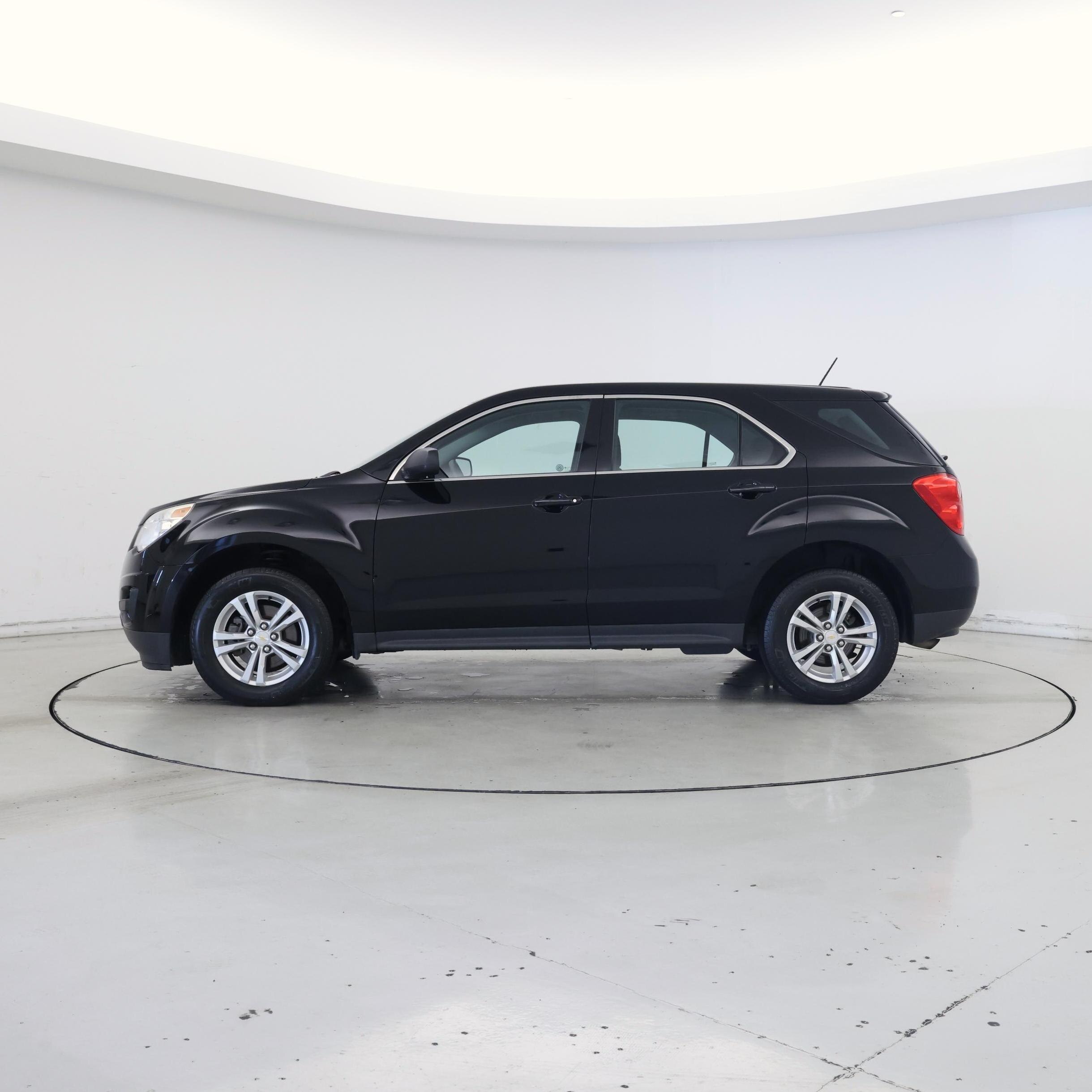 Thumbnail: 2015 Chevrolet Equinox - 3