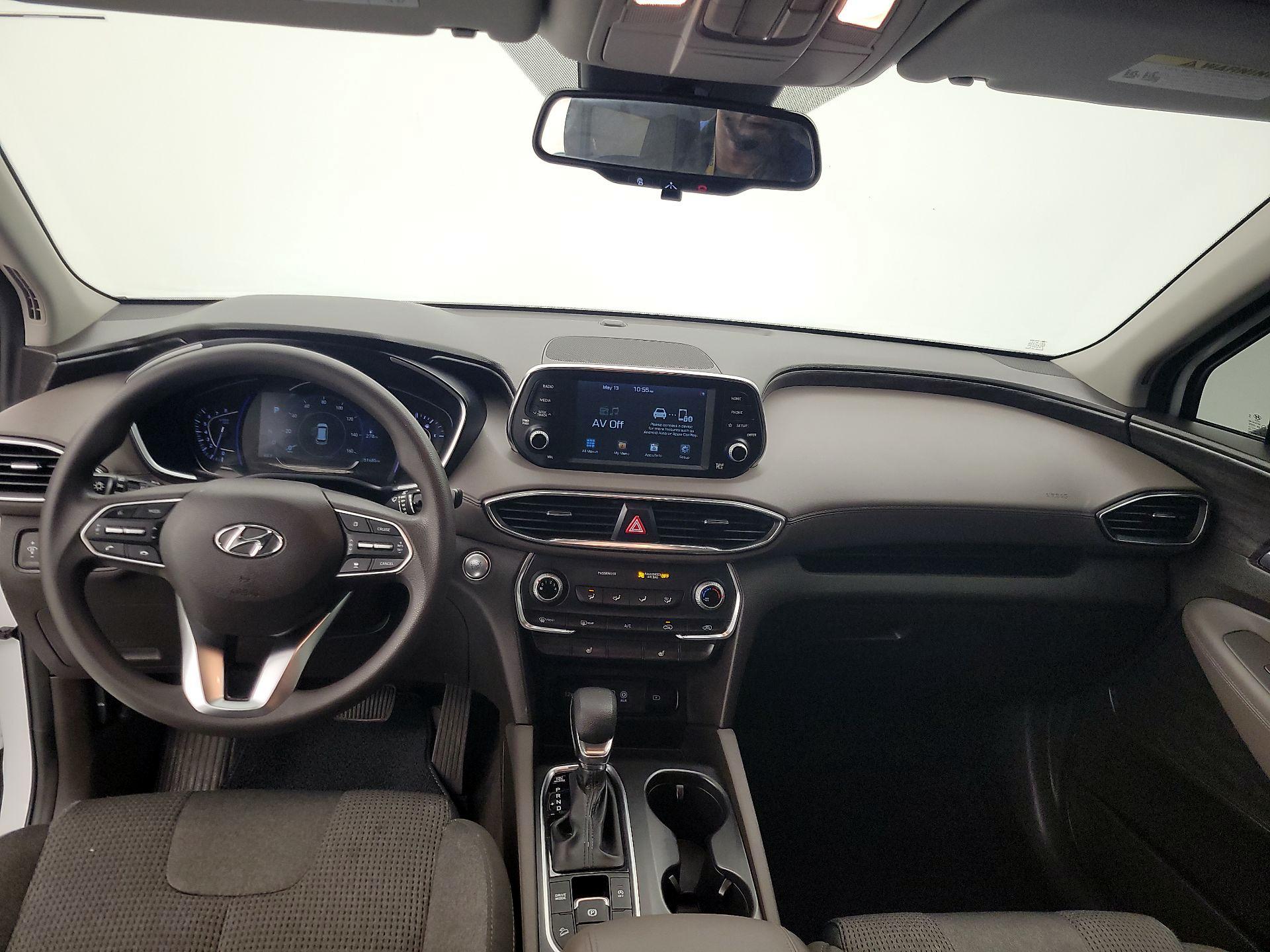 Thumbnail: 2020 Hyundai Santa Fe - 9
