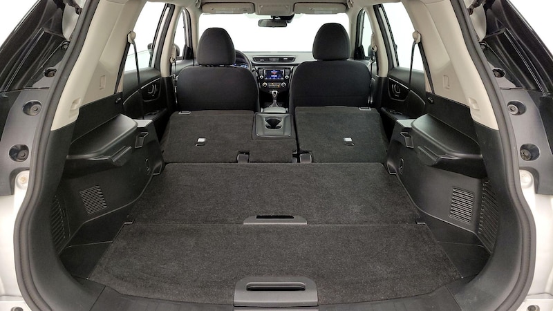 2020 Nissan Rogue S 21