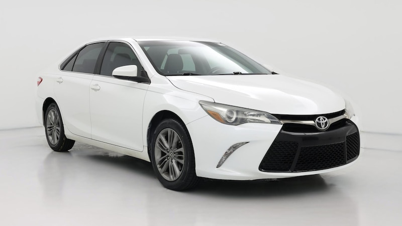 2016 Toyota Camry SE Hero Image