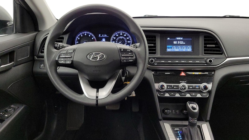 2020 Hyundai Elantra SE 10