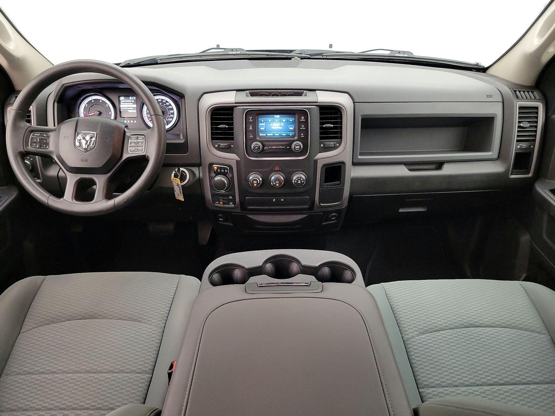 Thumbnail: 2019 RAM 1500 Classic - 9