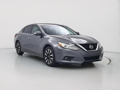Gray 2018 Nissan Altima SL