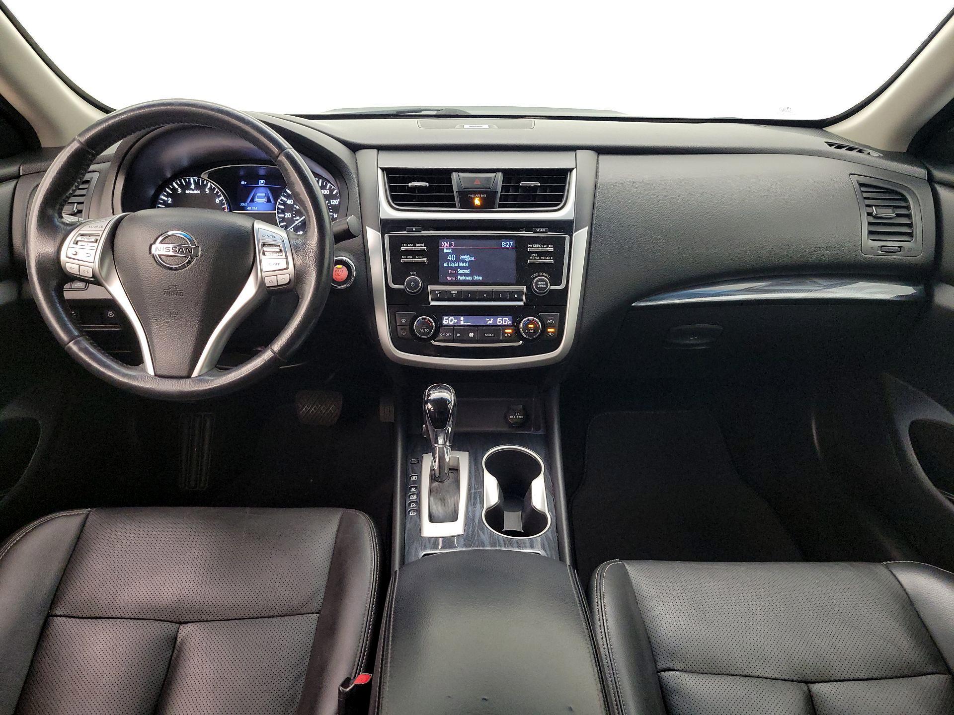 Thumbnail: 2018 Nissan Altima - 9