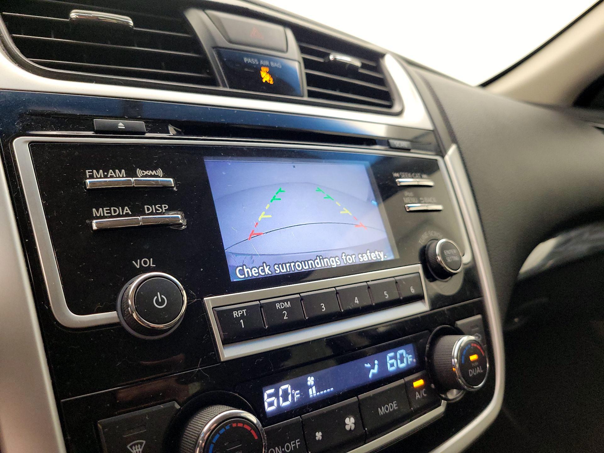 Thumbnail: 2018 Nissan Altima - 14
