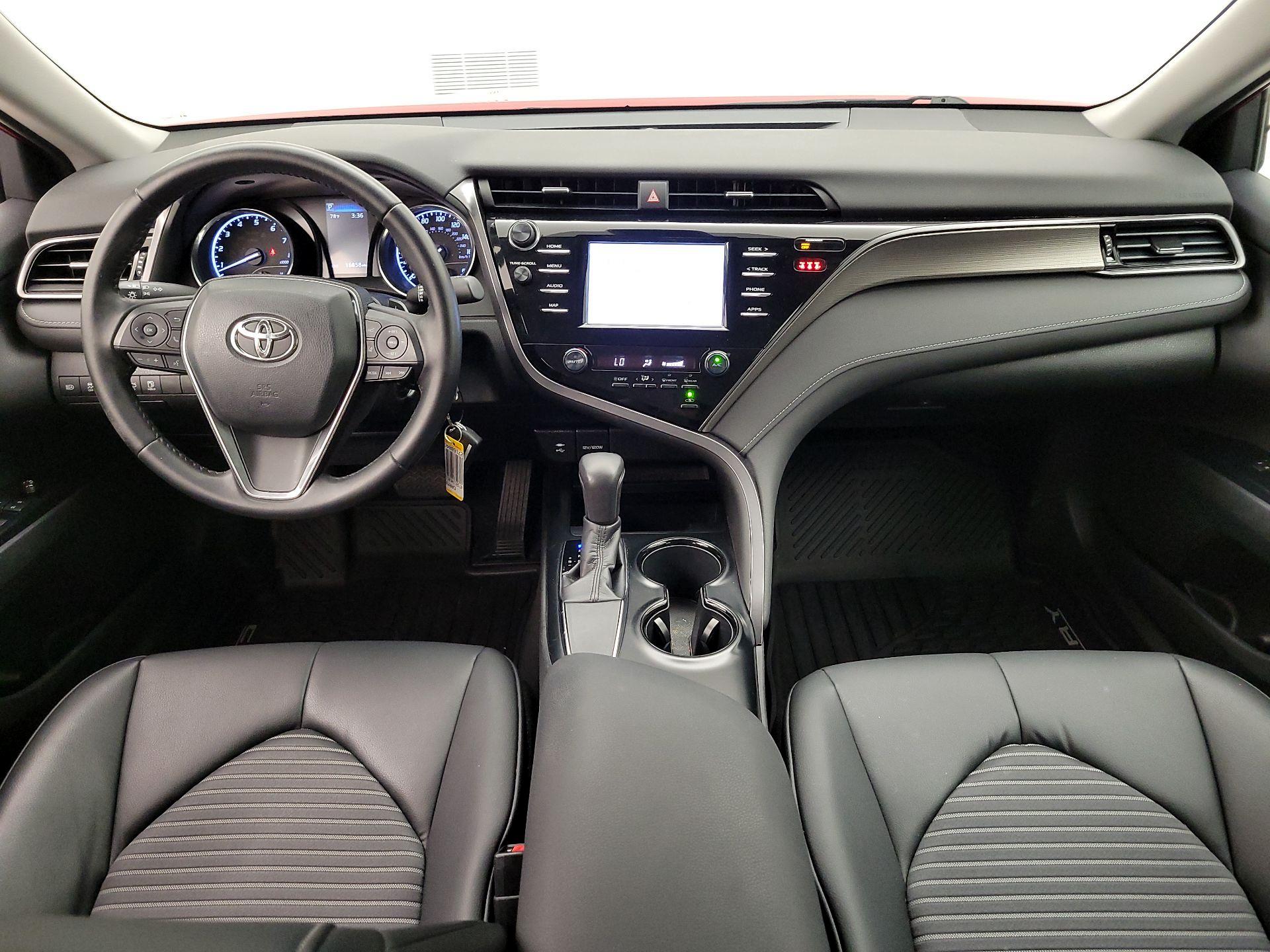 Thumbnail: 2019 Toyota Camry - 9