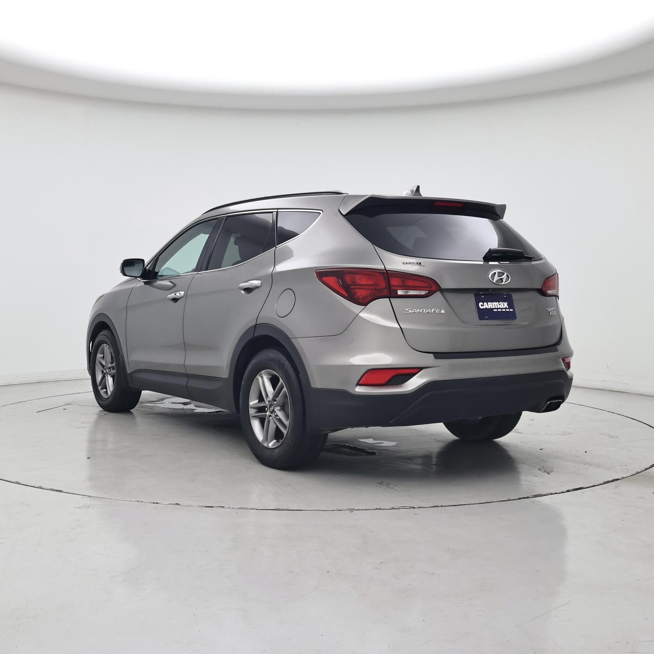 Thumbnail: 2017 Hyundai Santa Fe - 2