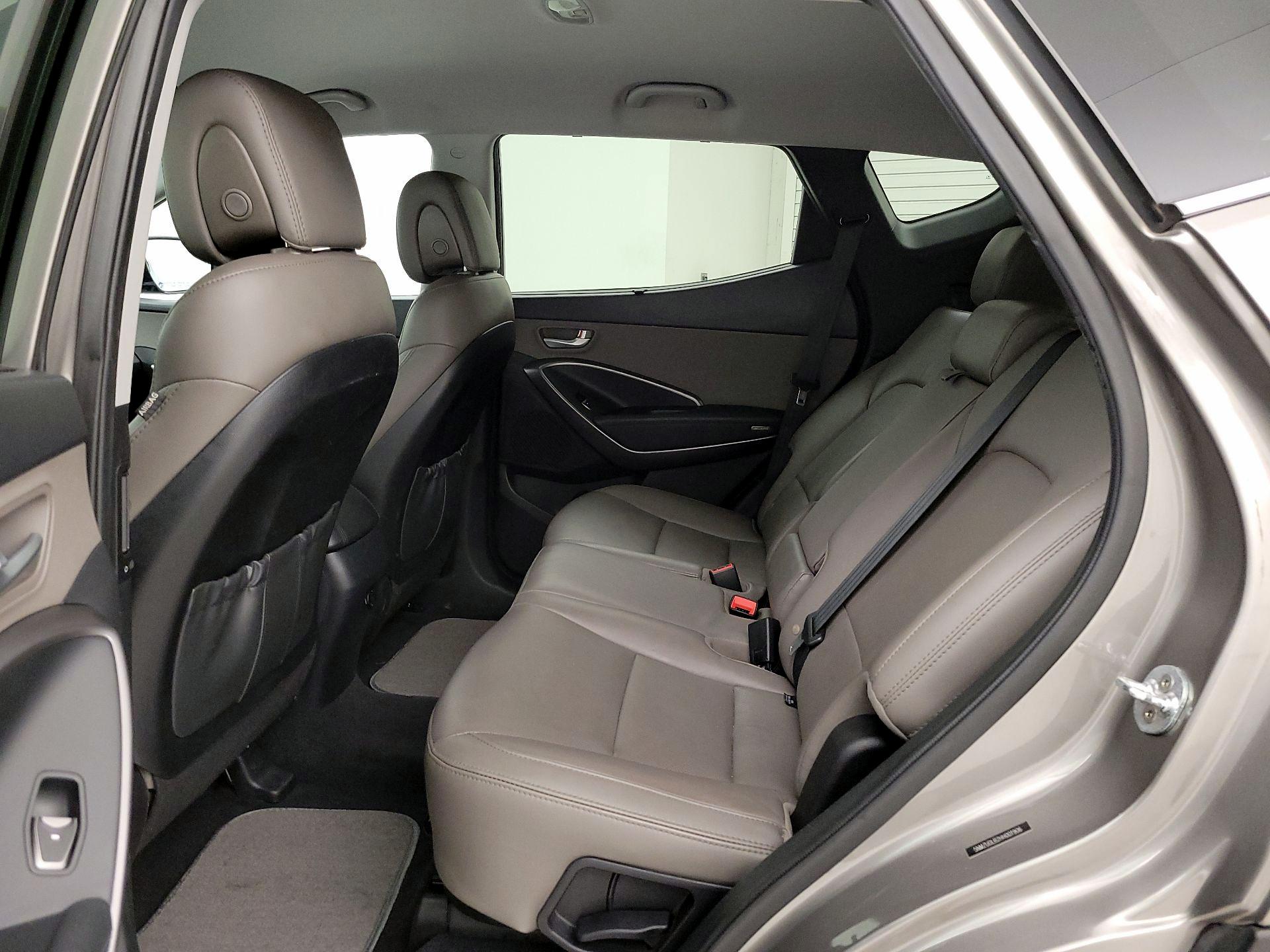 Thumbnail: 2017 Hyundai Santa Fe - 19