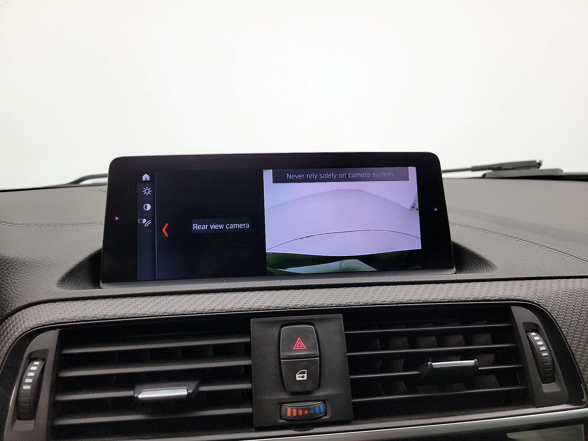 Thumbnail: 2018 BMW M2 - 15
