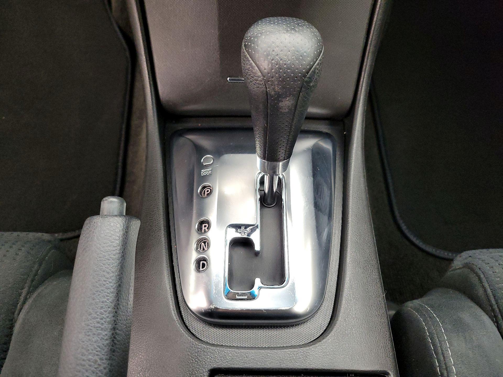 Thumbnail: 2013 Nissan Altima - 16