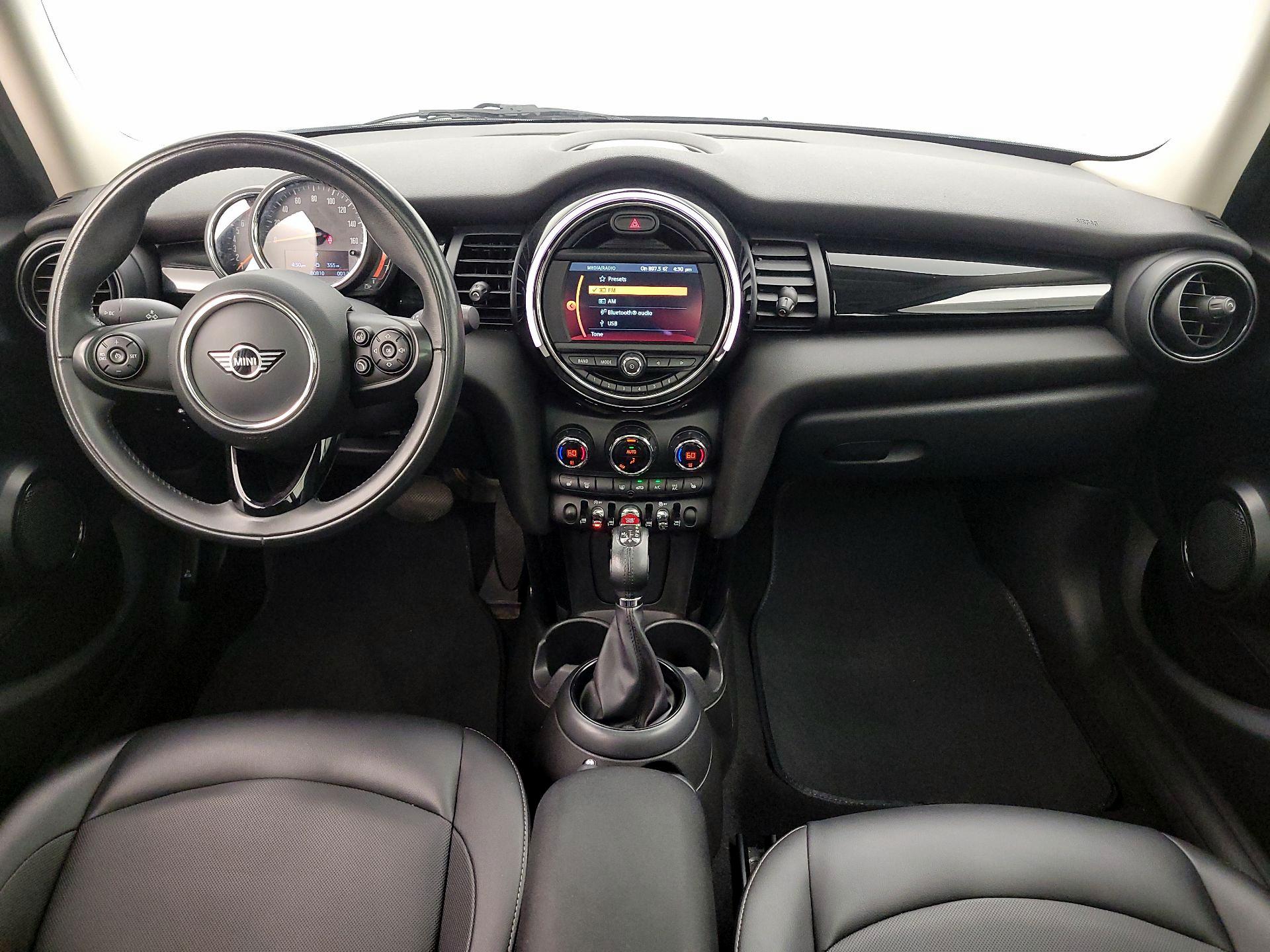 Thumbnail: 2019 MINI Cooper Hardtop - 9