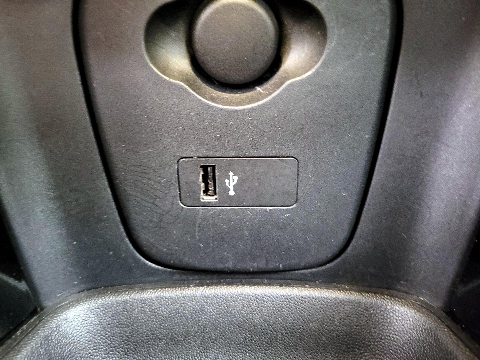 Thumbnail: 2019 MINI Cooper Hardtop - 18