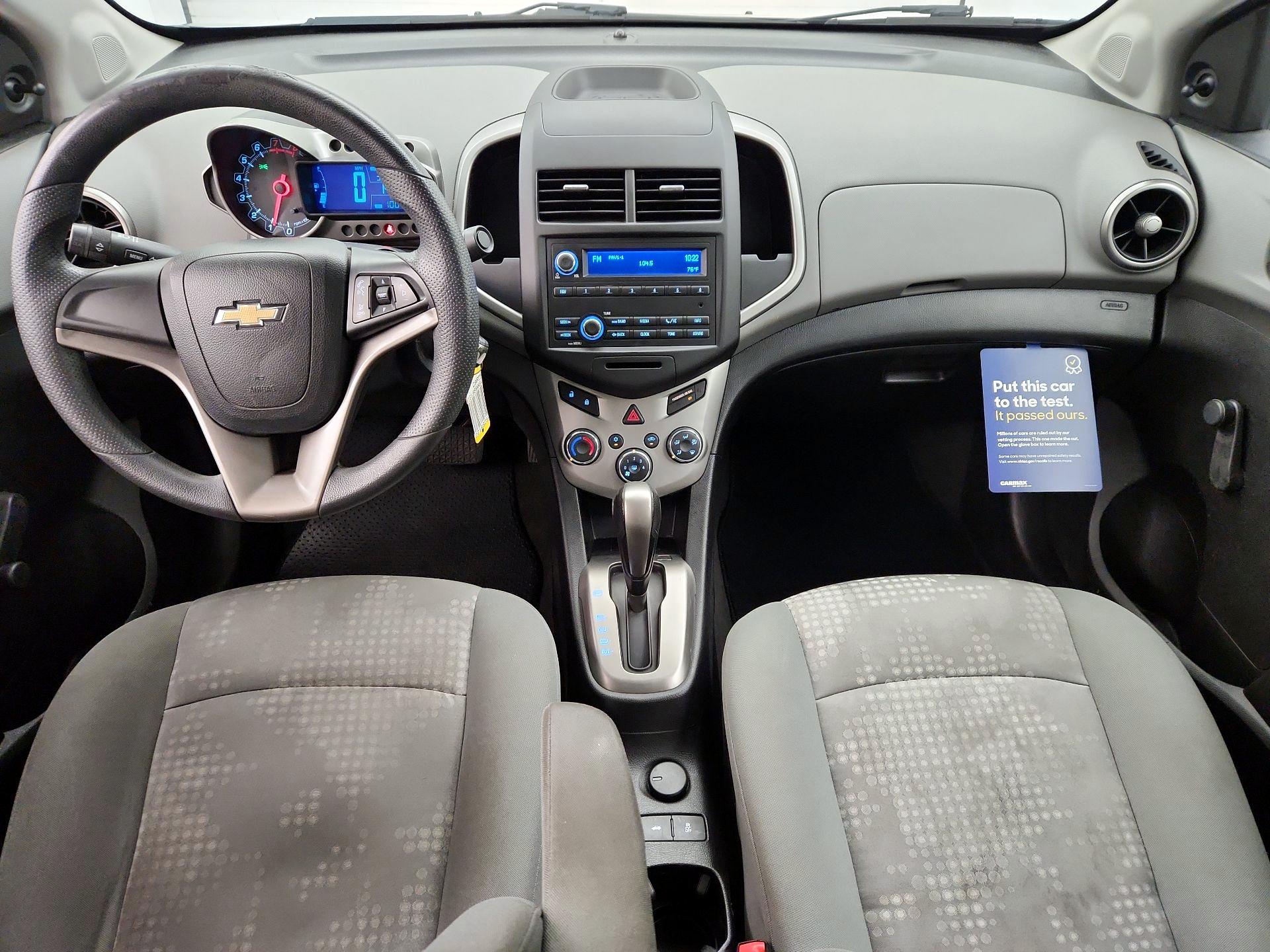 Thumbnail: 2016 Chevrolet Sonic - 9