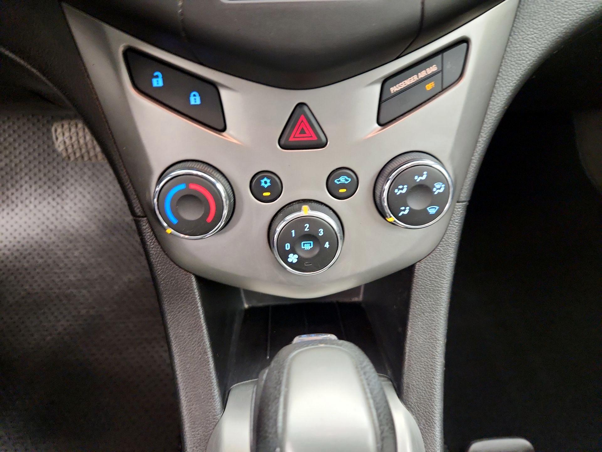 Thumbnail: 2016 Chevrolet Sonic - 15