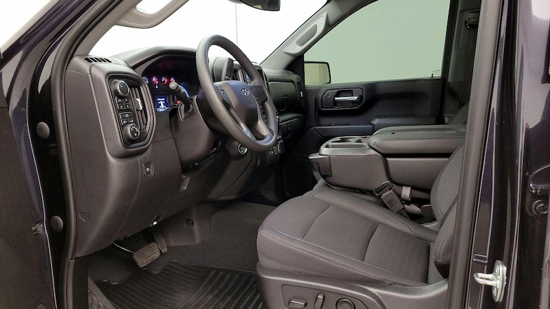 2023 Chevrolet Silverado 1500 Custom Trail Boss 11