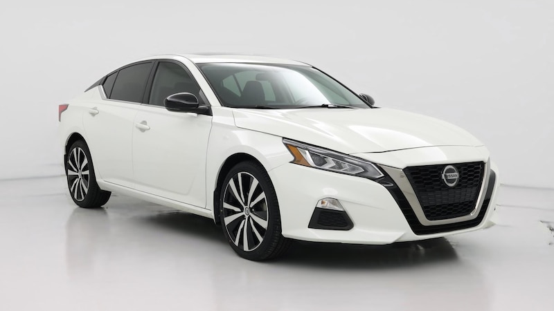 2019 Nissan Altima SR Hero Image