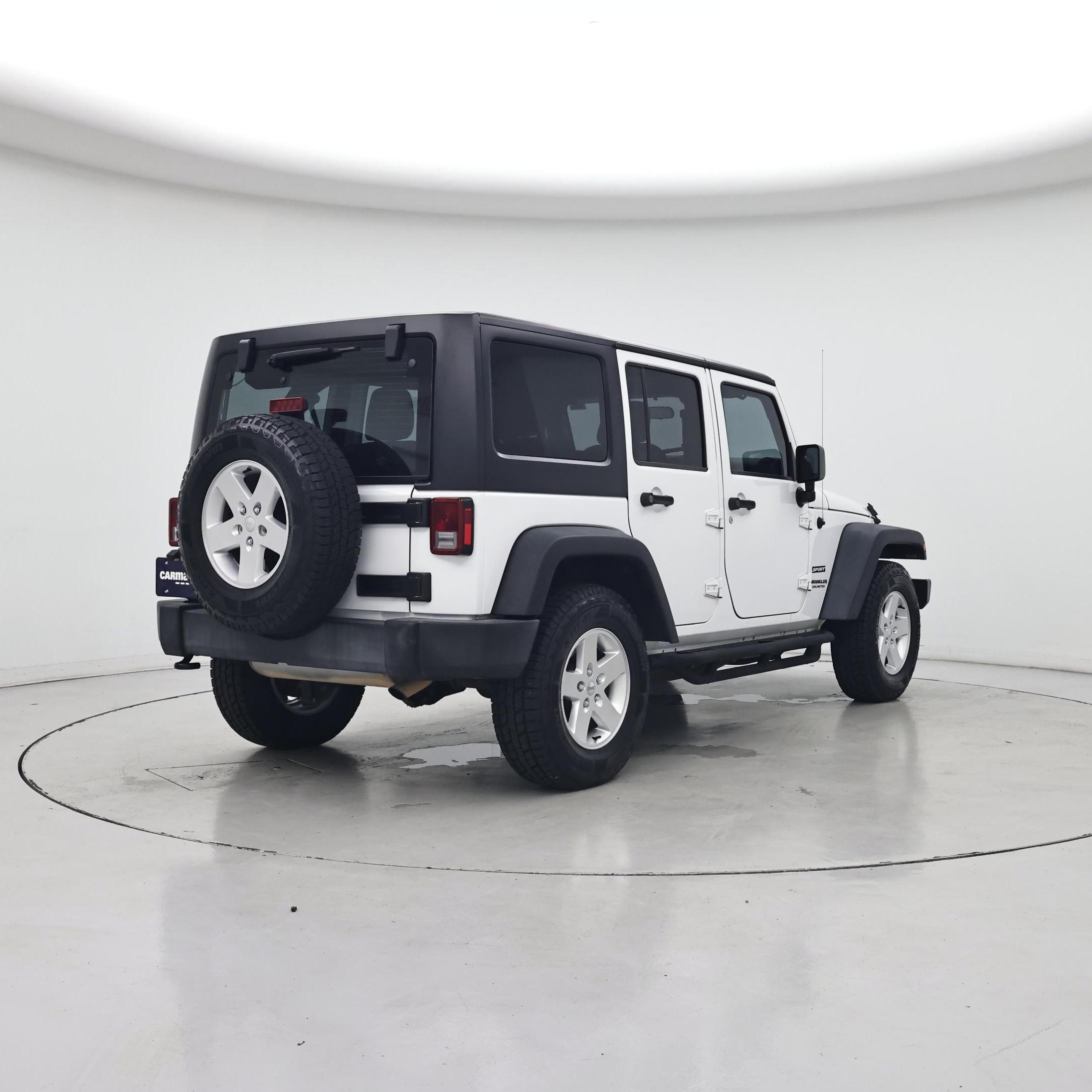 Thumbnail: 2017 Jeep Wrangler - 8