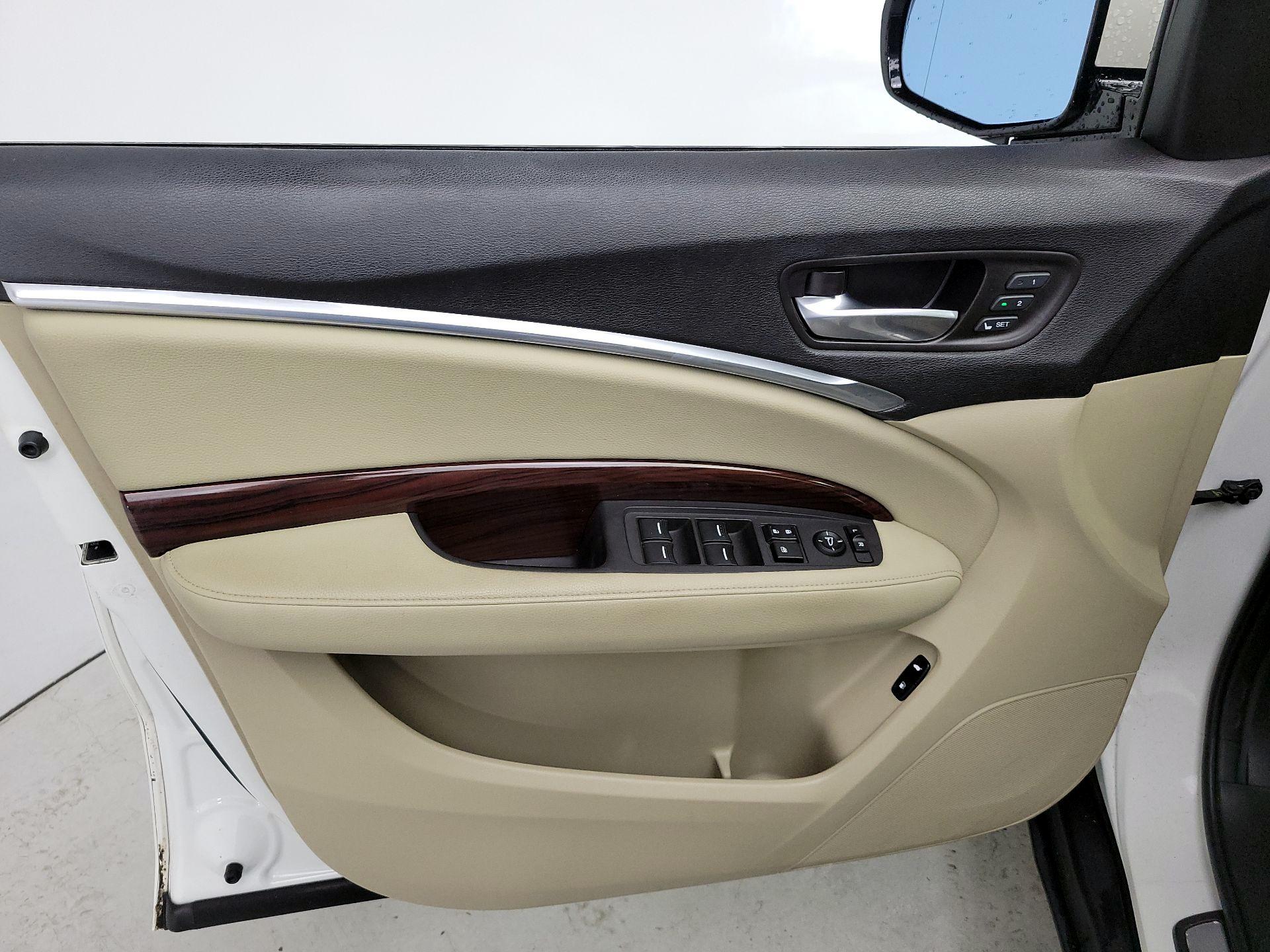 Thumbnail: 2016 Acura MDX - 12